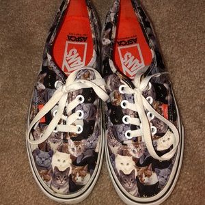ASPCA cat edition Vans.